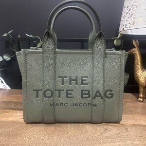 Marc Jacobs The Tote Bag Olive Green Leather Satchel like new